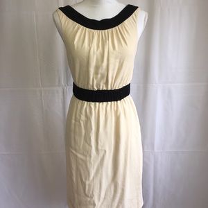 Kate spade ♠️ dress size 8 buttons